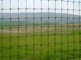 Plastic Mesh Deer Fencing - Low Visibility - 80grm/m2-0